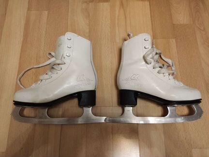 Коньки фигурные