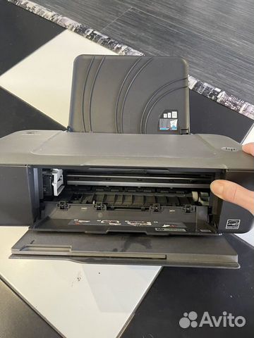 Принтер HP Deskjet 1000 printer j110a