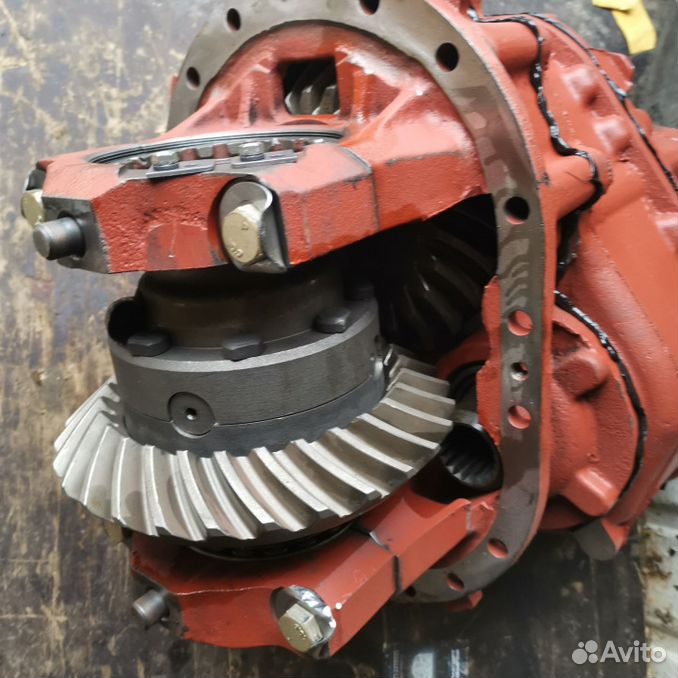 Редуктор 2502010 0430. Средний редуктор маз. Редуктор средний мост маз 5516. Редуктор 2502010 0430. Мост маз бортовой редуктор.