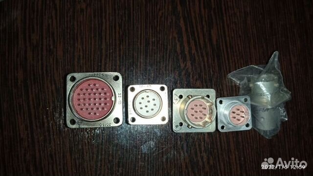 Радио детали и разъёмы