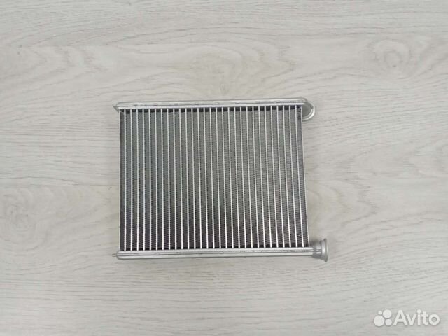 Радиатор печки Peugeot 308 2008-2014 год