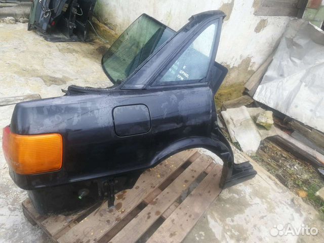 Крыло заднее правое Audi 80 (B3)