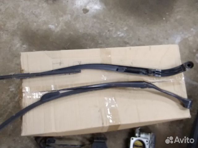 Поводок лобового стекла Acura ZDX