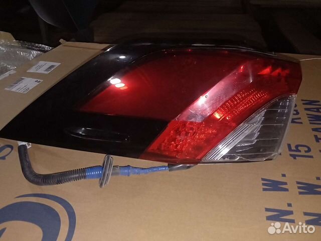 Задний фонарь на тойота рав4 50