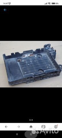 Площадка под акб Рено Меган