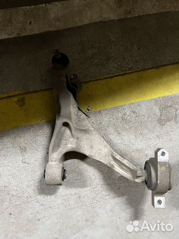 Рычаг передний нижний левый для infiniti M25 2WD