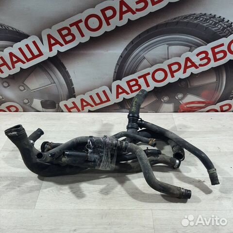 Патрубок системы охлаждения LADA Largus 2015