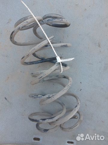 Пружина задняя Citroen C3 Picasso