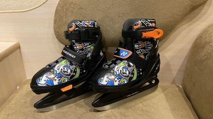 Коньки хоккейные детские