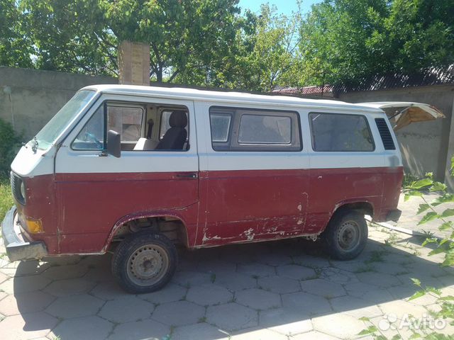 Volkswagen Transporter 1.6 МТ, 1988, битый, 300 000 км