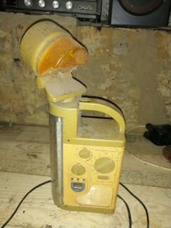 Фонарь с радио