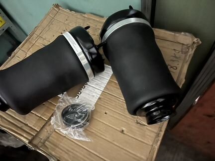 Пневмобаллон Мерседес w164 x164 передний нов ml gl