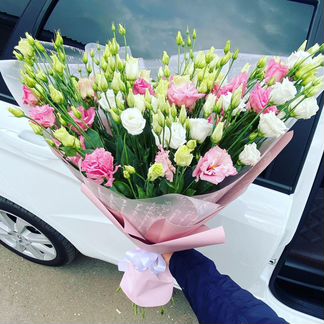 Букеты из лизиантусов (эустом ) 24/7