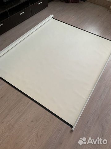 Экран Projecta SlimScreen 200x200 Matte White