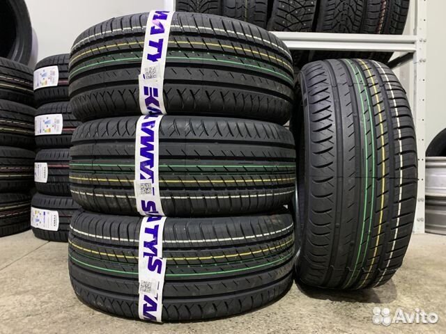 Viatti Strada Asimmetrico V-130 215/55 R17