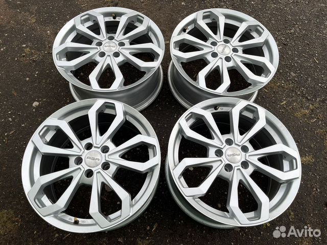 Стильные диски AGA Japan R18 5-108