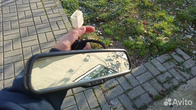 Зеркало с автозатемнением и экраном Шевроле Нива