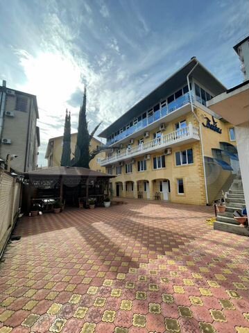 Комната 20 м² в 8-к., 2/4 эт.