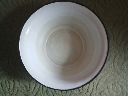 Таз 10л, большие и малые кастрюли, чайник