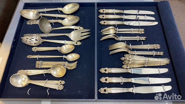 Серебряный набор столовых приборов Royal Danish