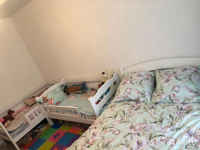 Кровать из массива сосны 