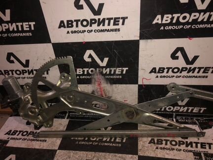 Стеклоподъемник передний левый Toyota Vitz KSP90