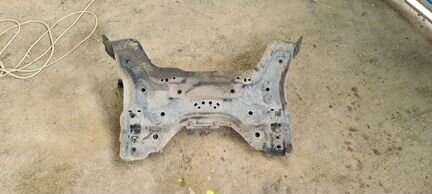 Подрамник peugeot 308 пежо 308 балка подмоторная