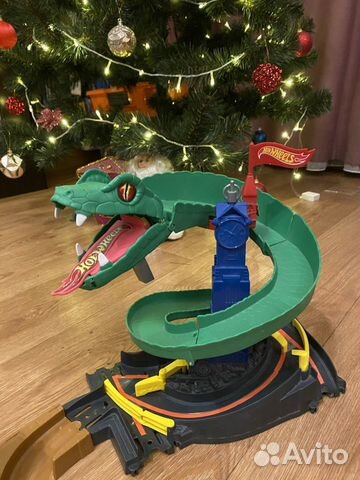 Hot wheels трек бросок кобры