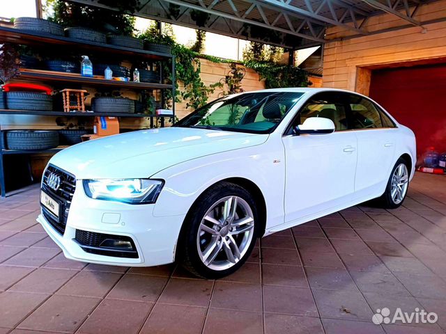 Audi A4 2.0 AMT, 2014, 175 175 км