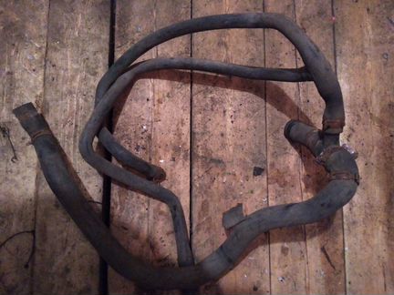 Форд Ка шланг системы охлаждения