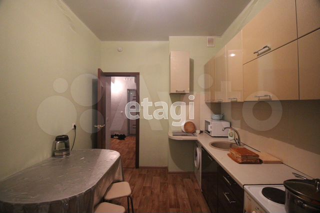 2-к. квартира, 58 м², 6/6 эт.