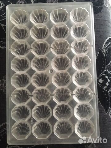 Поликарбонатная форма для конфет