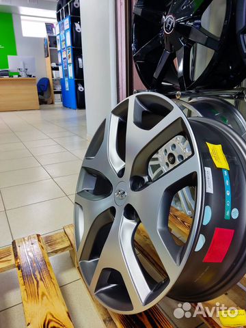 Диски Hyundai R18 5x114.3 ET41 D67.1