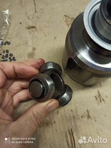 На Хонду внутренняя граната