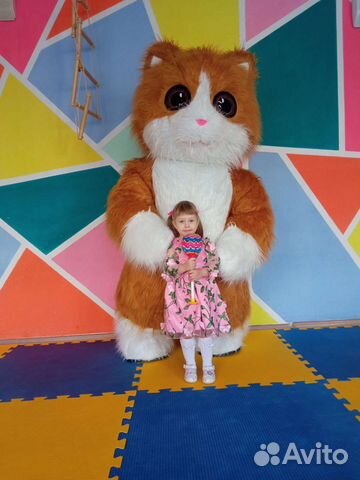 Поздравление ростовой куклы Котика Рыжика