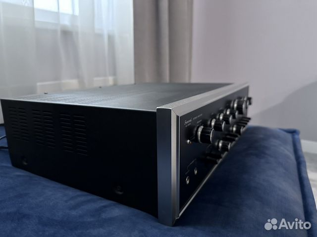 Интегральный усилитель Sansui AU-8500. Япония