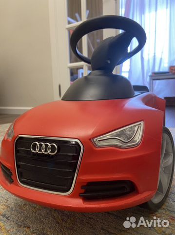 Детский автомобиль каталка audi