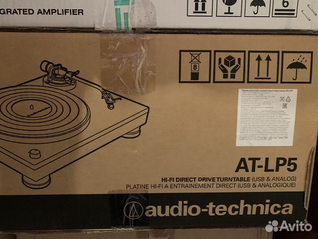 Виниловый проигрыватель Audio-Technica AT-LP5