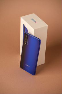 Honor 20 Сапфировый синий 6/128 GB