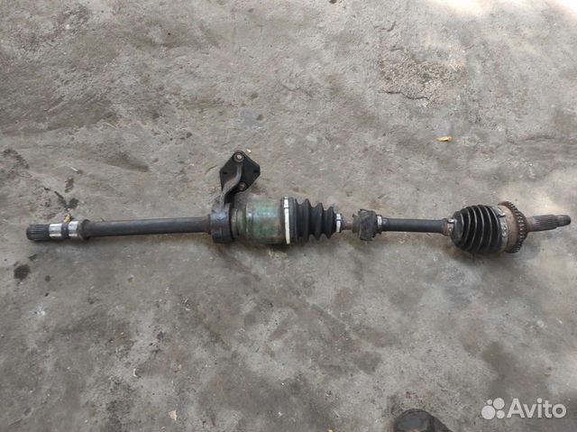 Полуось правая Мазда 626 GE 2.0 дизель