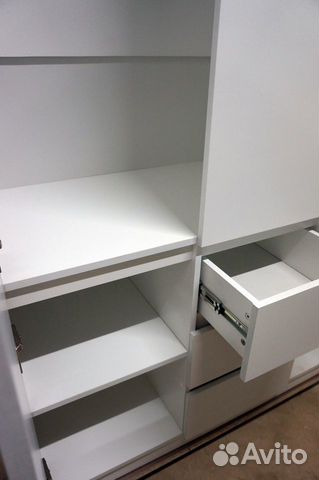 Шкаф 3 х створчатый с ящиками