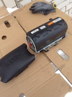 Audi A6 C4 подушки безопасности(водитель,пассажир)