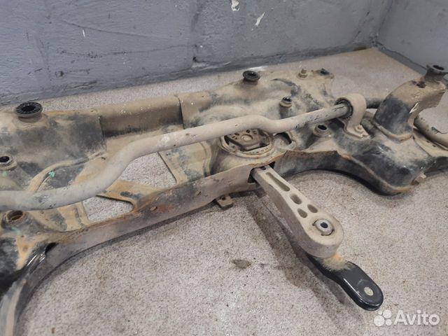 Передний подрамник в сборе для Volkswagen Jetta 6