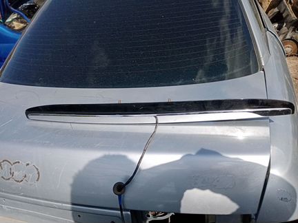 Накладка крышки багажника Lexus RX 300/330/350/400