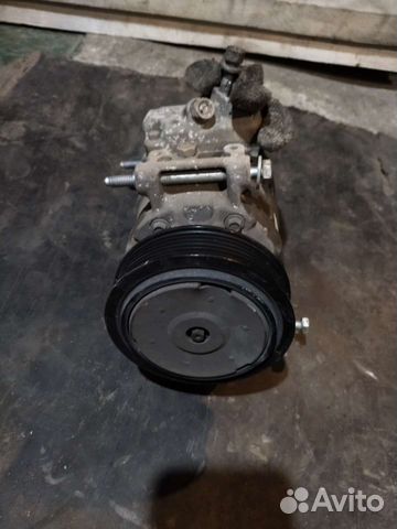 Компрессор кондиционера VAG