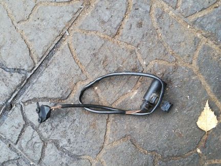 Ауди а6 С6 датчик капота