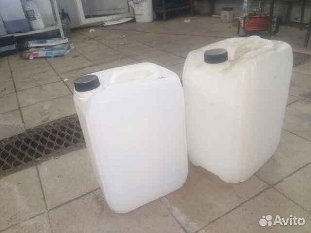 Канистра пластиковая 20 литров