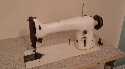 Швейная машинка 22 класса. голова
