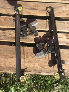 Стеклоподемник правый Пежо боксёр 3