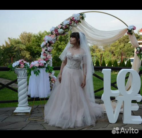 Свадебный декор фотозона